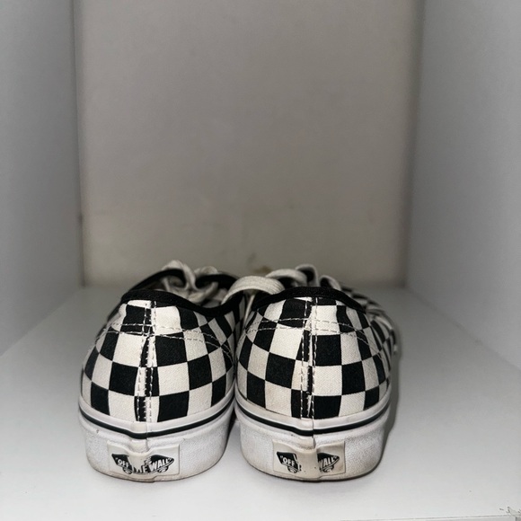 Low top vans - Picture 2 of 4